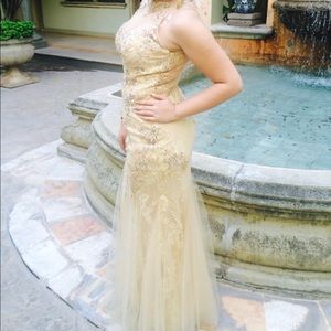 Prom dress